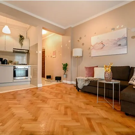 בוקרשט Premium Urban Living - Stylish Apartments At Universitate Prime Location מראה חיצוני תמונה