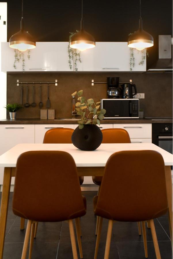 דירה Premium Urban Living - Stylish At Universitate Prime Location *